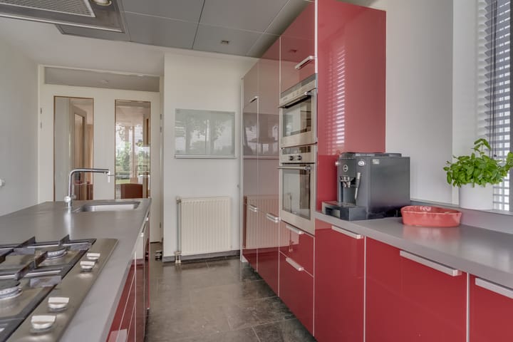 Foto 25 van Paleismuur 70