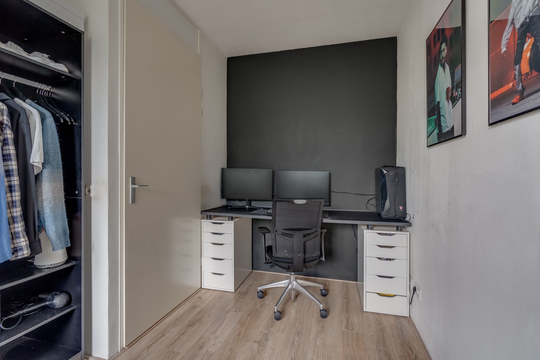 Foto 39 van Paleismuur 70