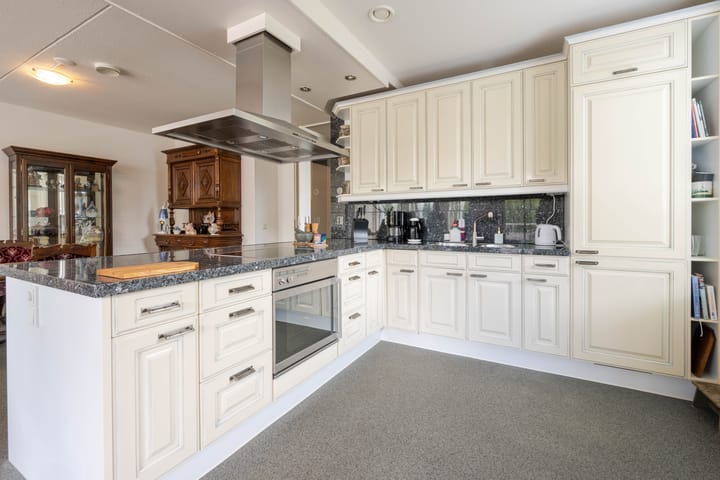 Photo 4 of Verboomstraat 275