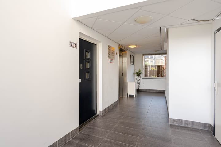 Photo 7 of Verboomstraat 275