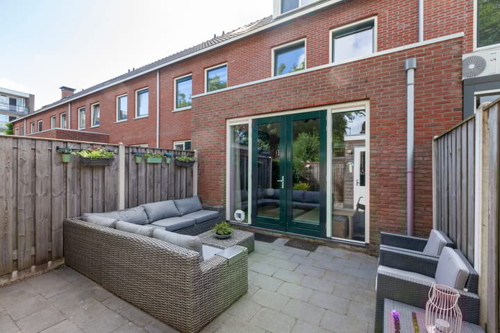 Photo 4 of Erasmusplein 2