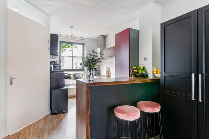 Foto 19 van Erasmusplein 2