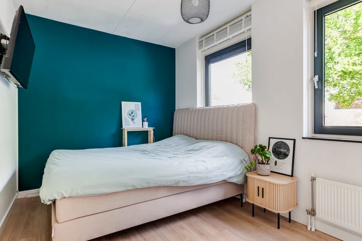 Foto 28 van Erasmusplein 2