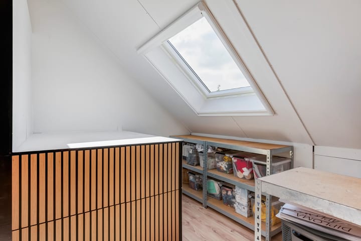 Foto 38 van Erasmusplein 2