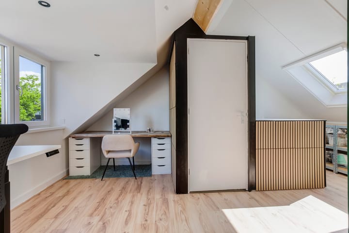 Foto 44 van Erasmusplein 2