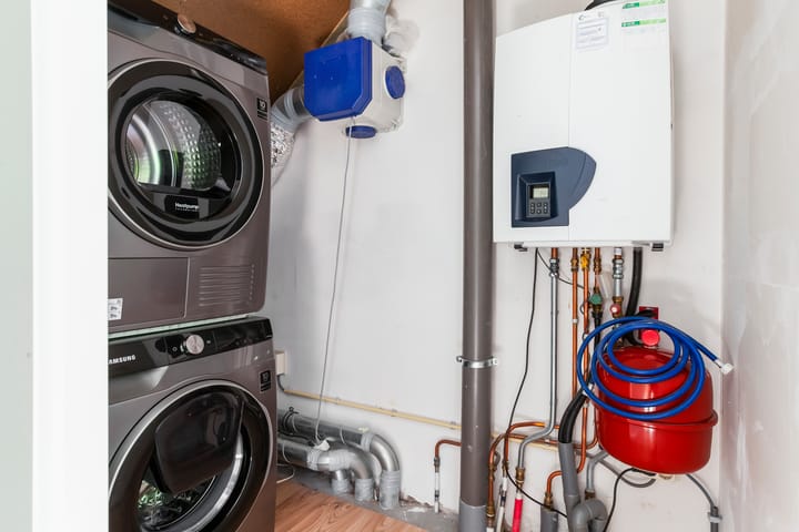 Foto 45 van Erasmusplein 2