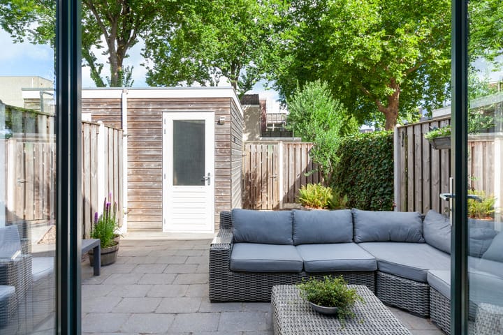 Foto 46 van Erasmusplein 2