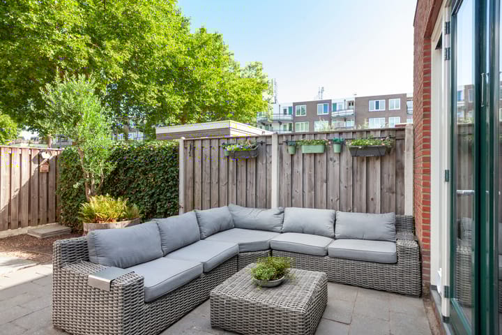 Foto 47 van Erasmusplein 2