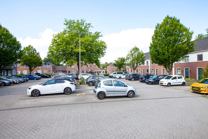 Foto 64 van Erasmusplein 2