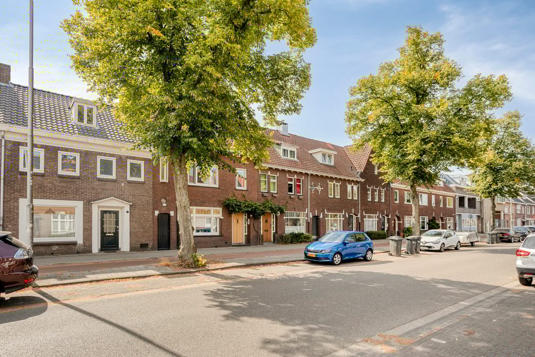 Photo 32 of Zeelsterstraat 82-C