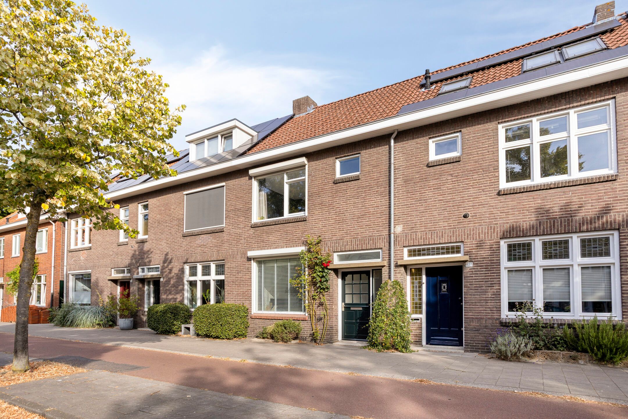 Photo 33 of Zeelsterstraat 82-C