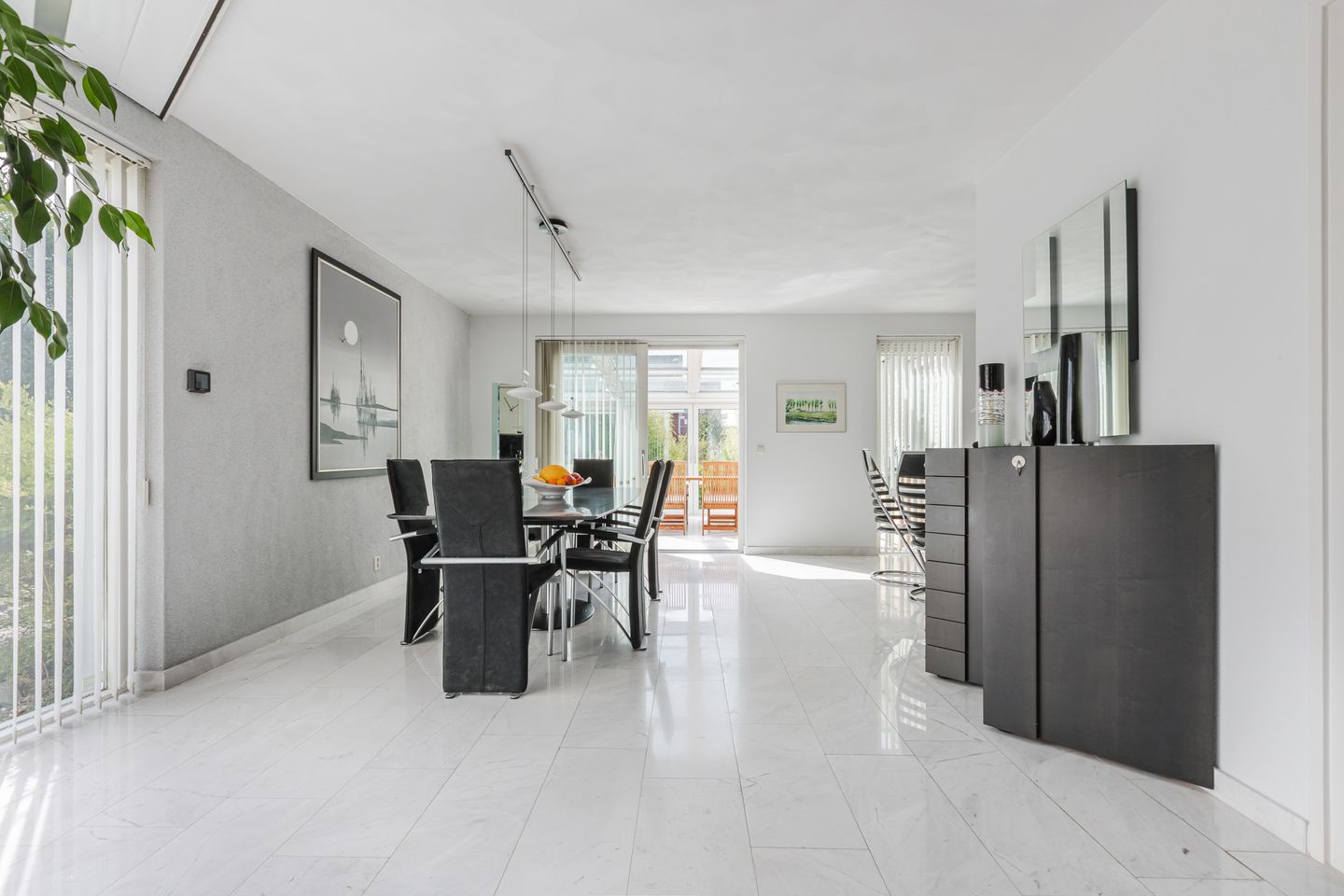 Foto 5 van Zwarte Dolfijn 26