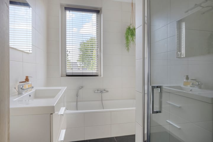 Foto 23 van Aan de Heerstraat 35