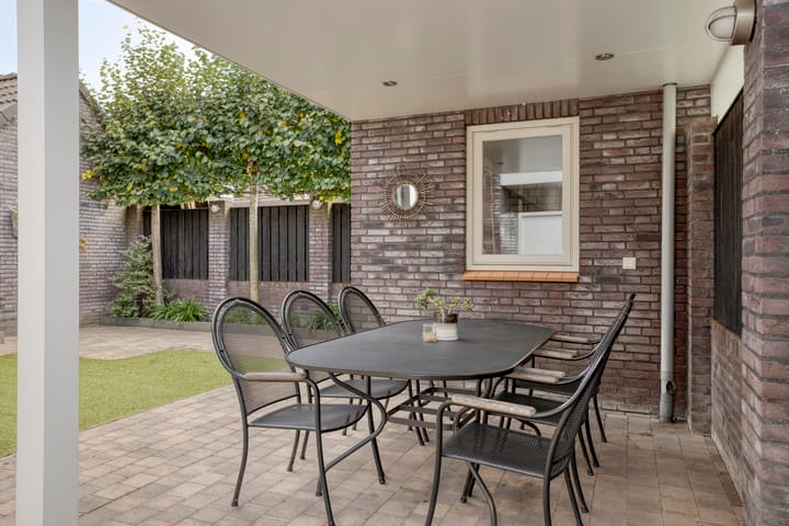 Foto 33 van Aan de Heerstraat 35