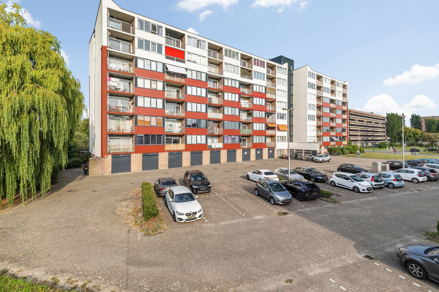 Foto 1 van Lelystraat 2-E63