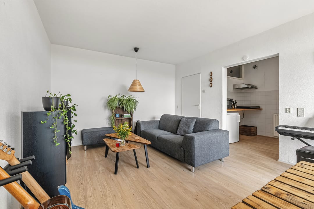 Foto 2 van Lelystraat 2-E63