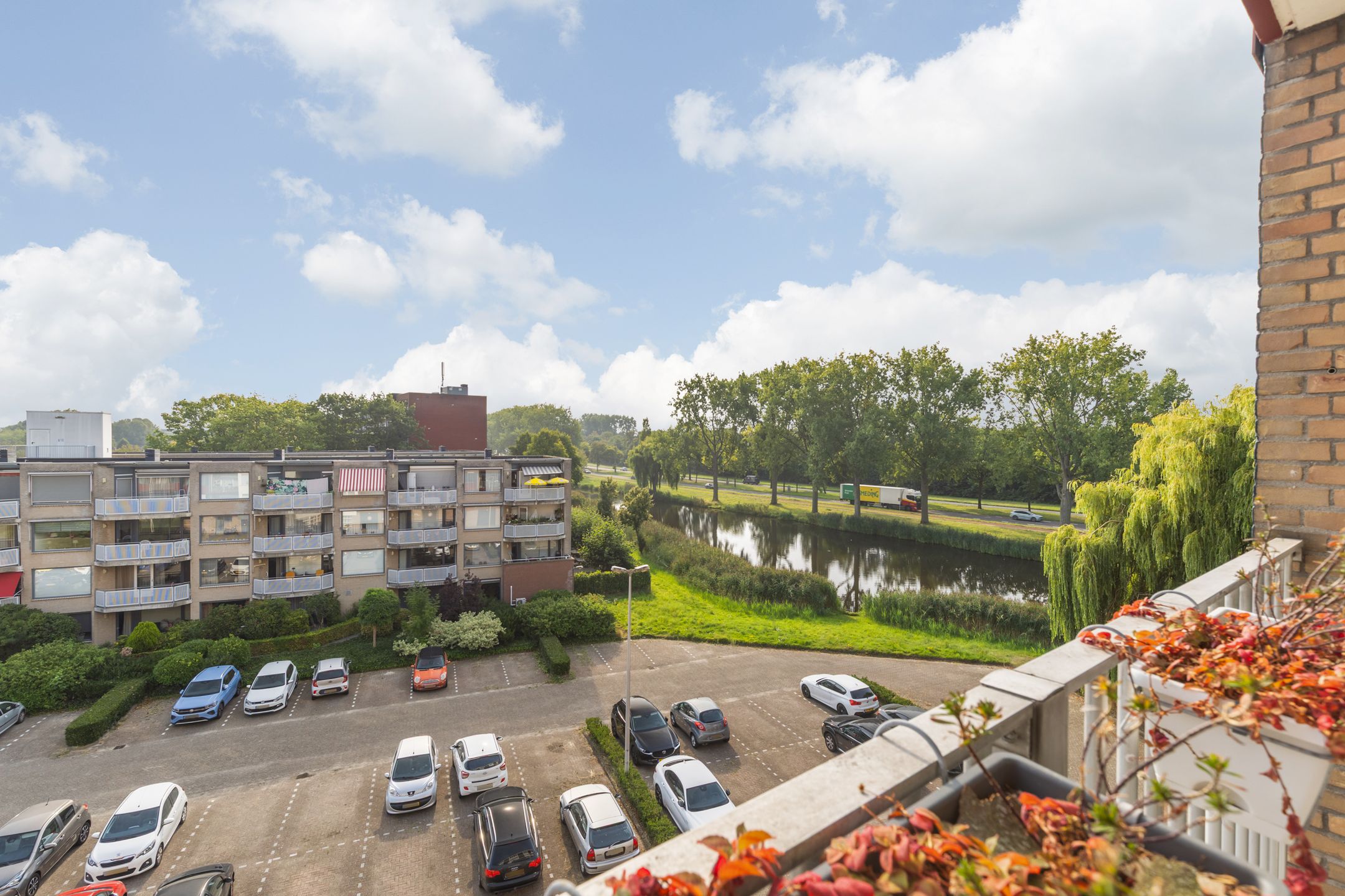 Foto 45 van Lelystraat 2-E63