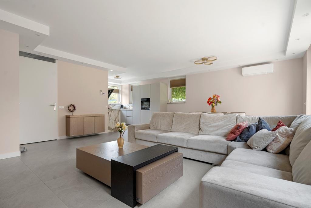 Foto 10 van Kersenplukkerserf 1