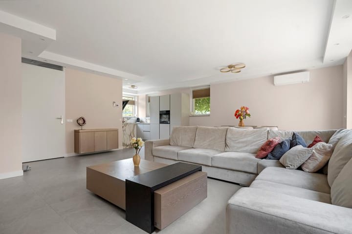 Foto 10 van Kersenplukkerserf 1