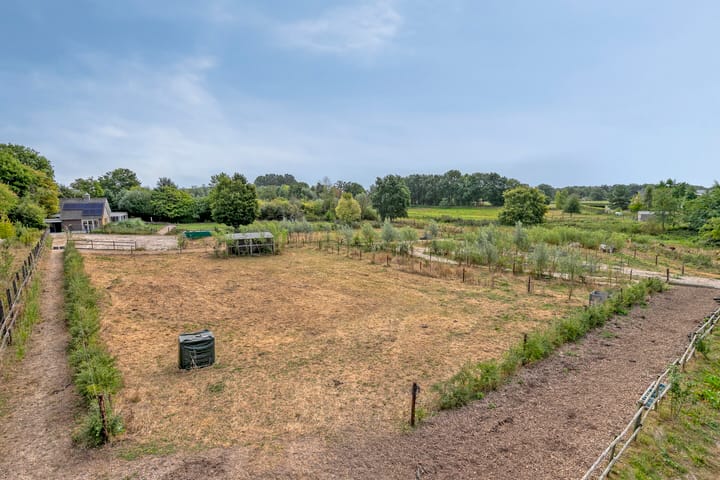 Photo 2 of Hulder 10