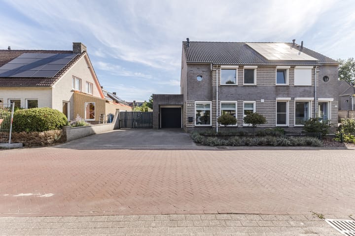 Foto 2 van Kanhoeve 43