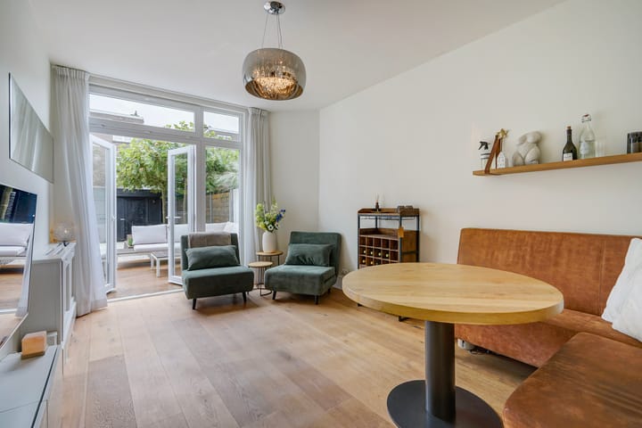 Photo 3 of Ahornstraat 54