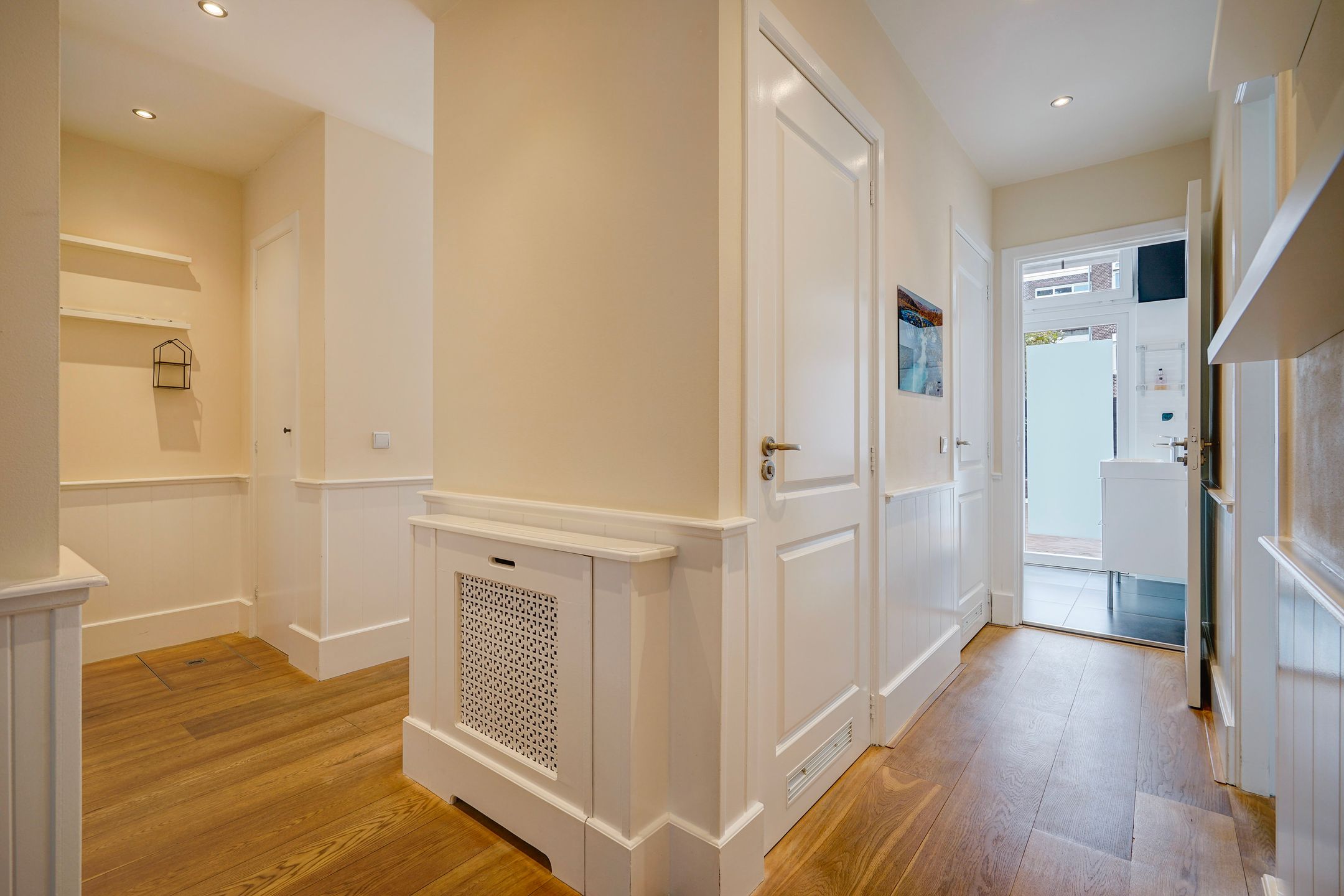 Photo 27 of Ahornstraat 54