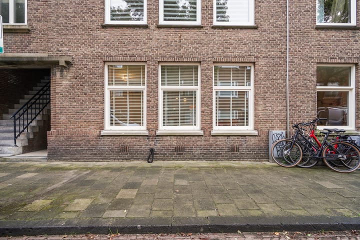 Photo 33 of Ahornstraat 54