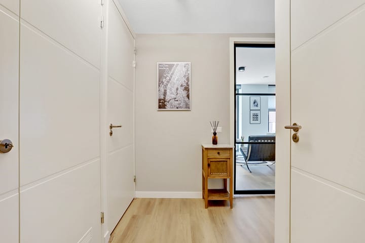 Foto 19 van Wijnhaven 65-D02