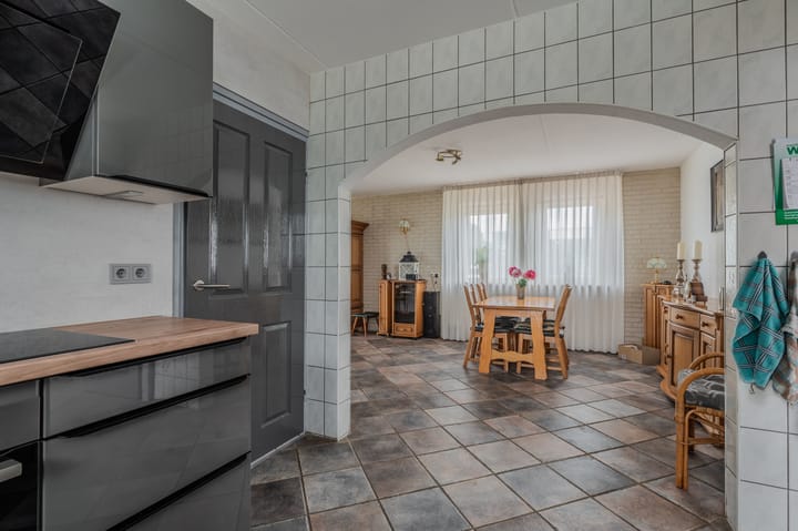 Photo 4 of Haven Zuidzijde 19