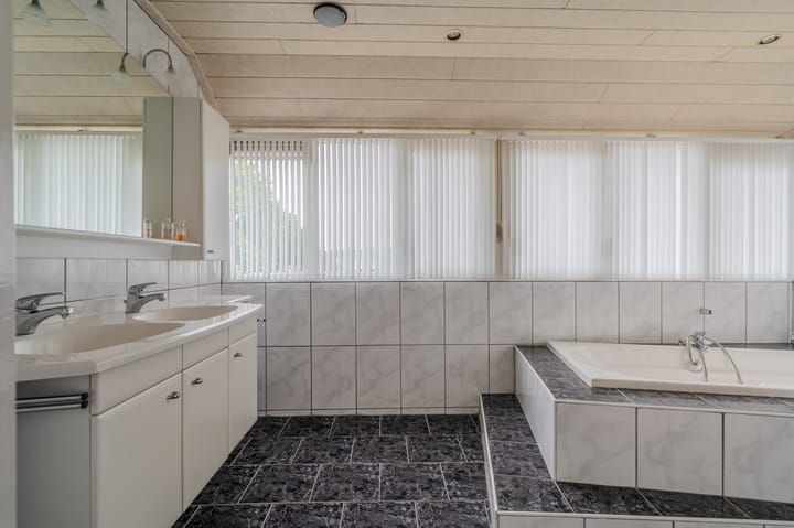 Photo 5 of Haven Zuidzijde 19