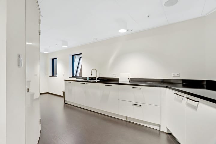 Foto 43 van Wijnhaven 65-D02