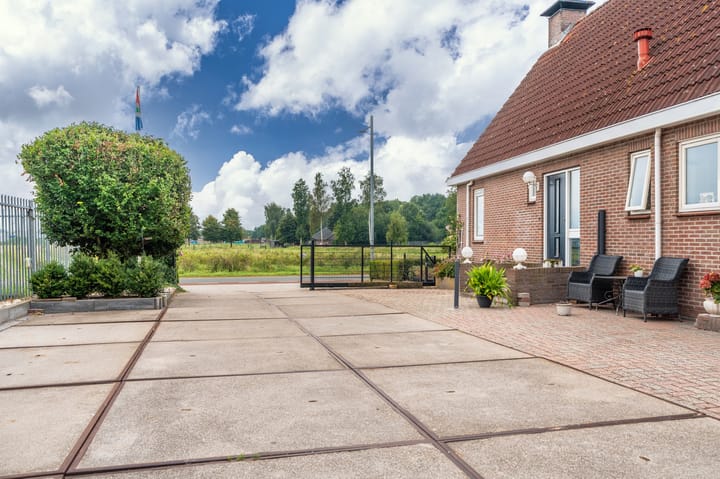 Photo 41 of Haven Zuidzijde 19