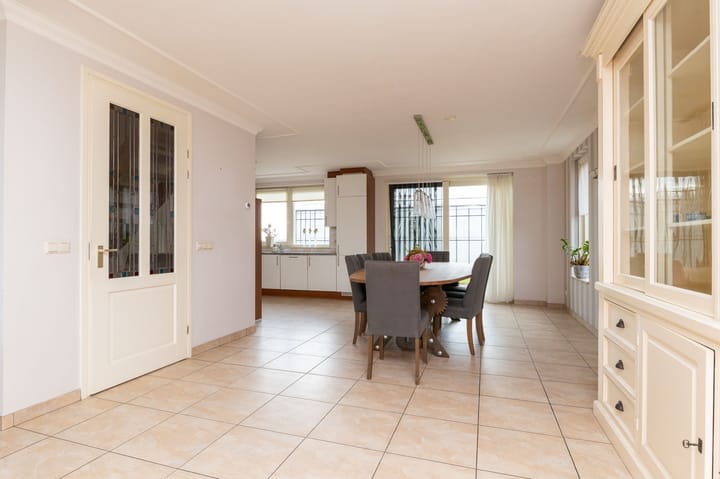 Foto 12 van Molenweg 15