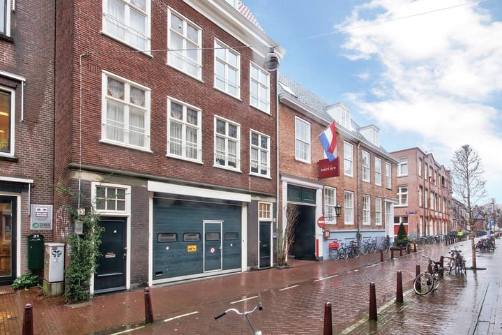 Photo 1 of Nieuwe Looiersstraat 35-2