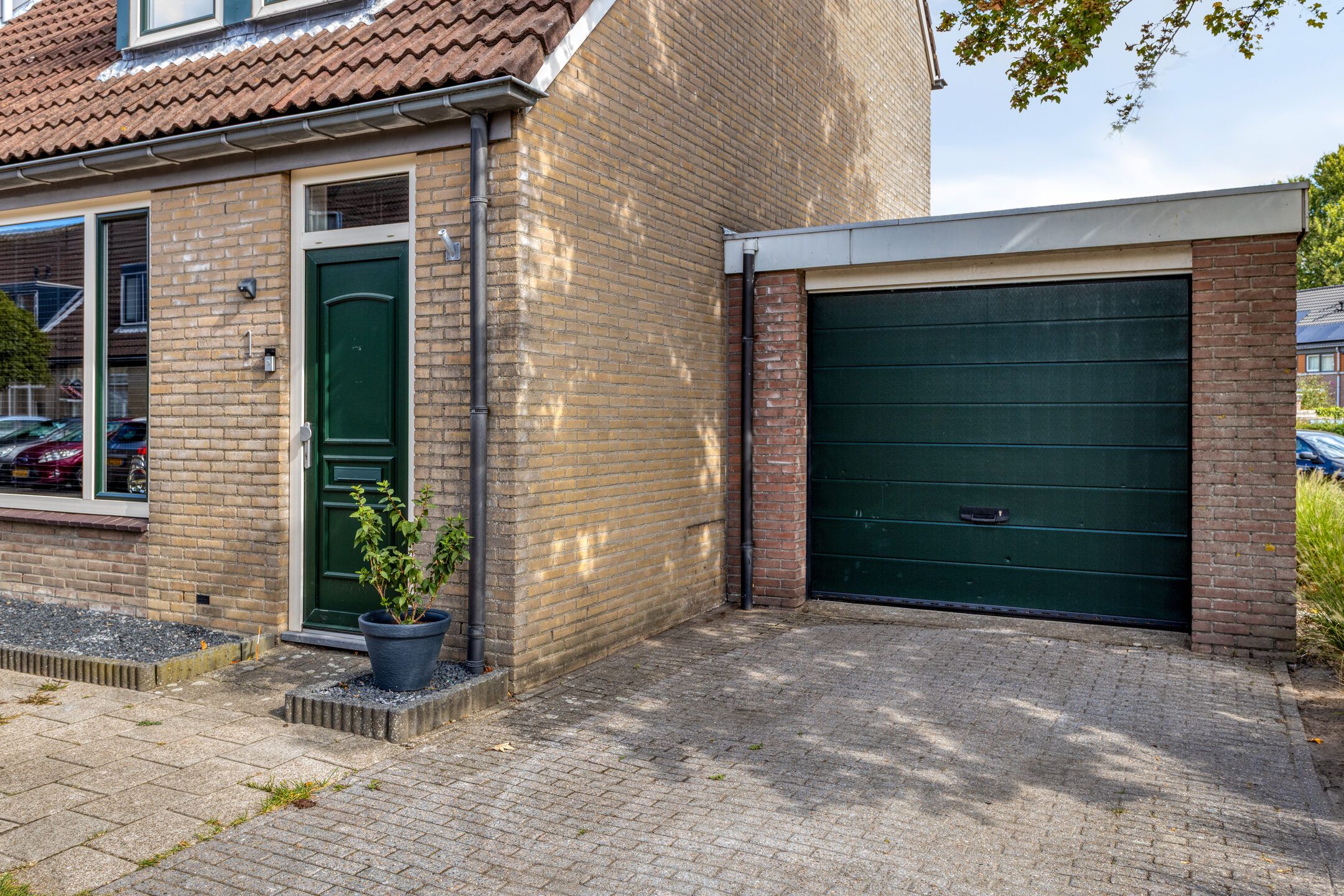 Foto 12 van Monnetstede 1