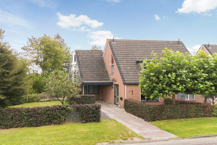 Photo 84 of Sânbuorren 12