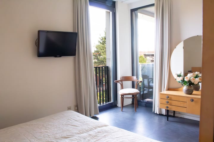 Photo 20 of Brugstraat 15-C