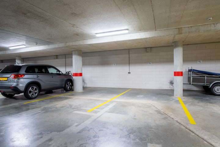 Photo 29 of Brugstraat 15-C