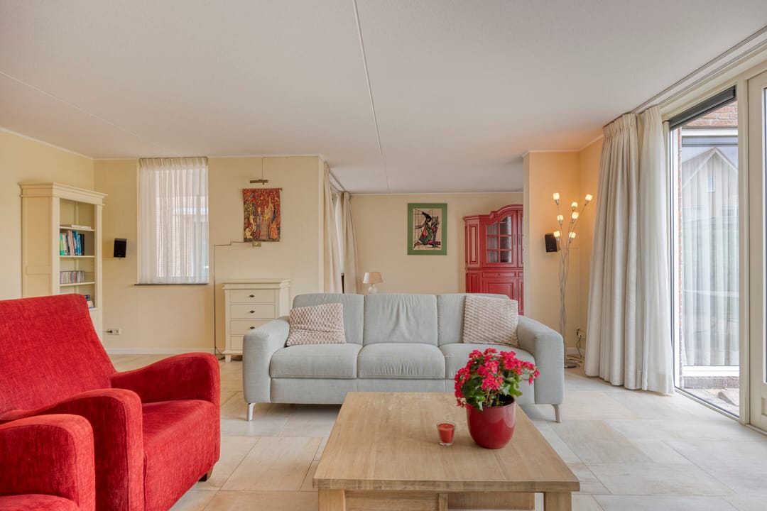 Foto 8 van Hooftlaantje 36