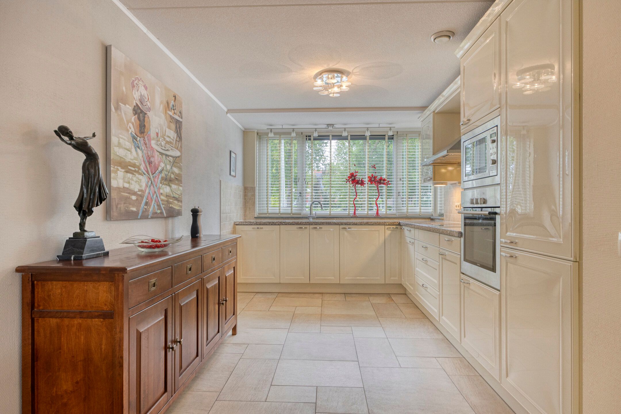 Foto 12 van Hooftlaantje 36