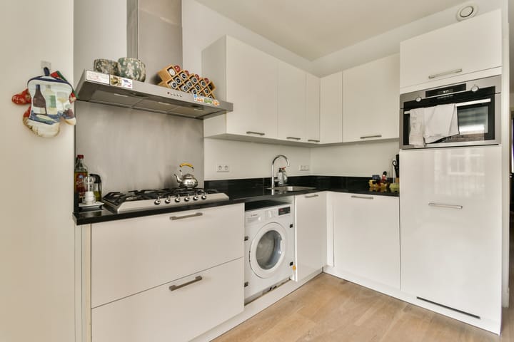 Photo 9 of Jan Hanzenstraat 111-1