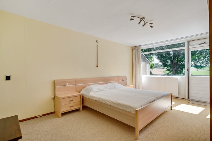 Foto 13 van Mopertingerbank 29