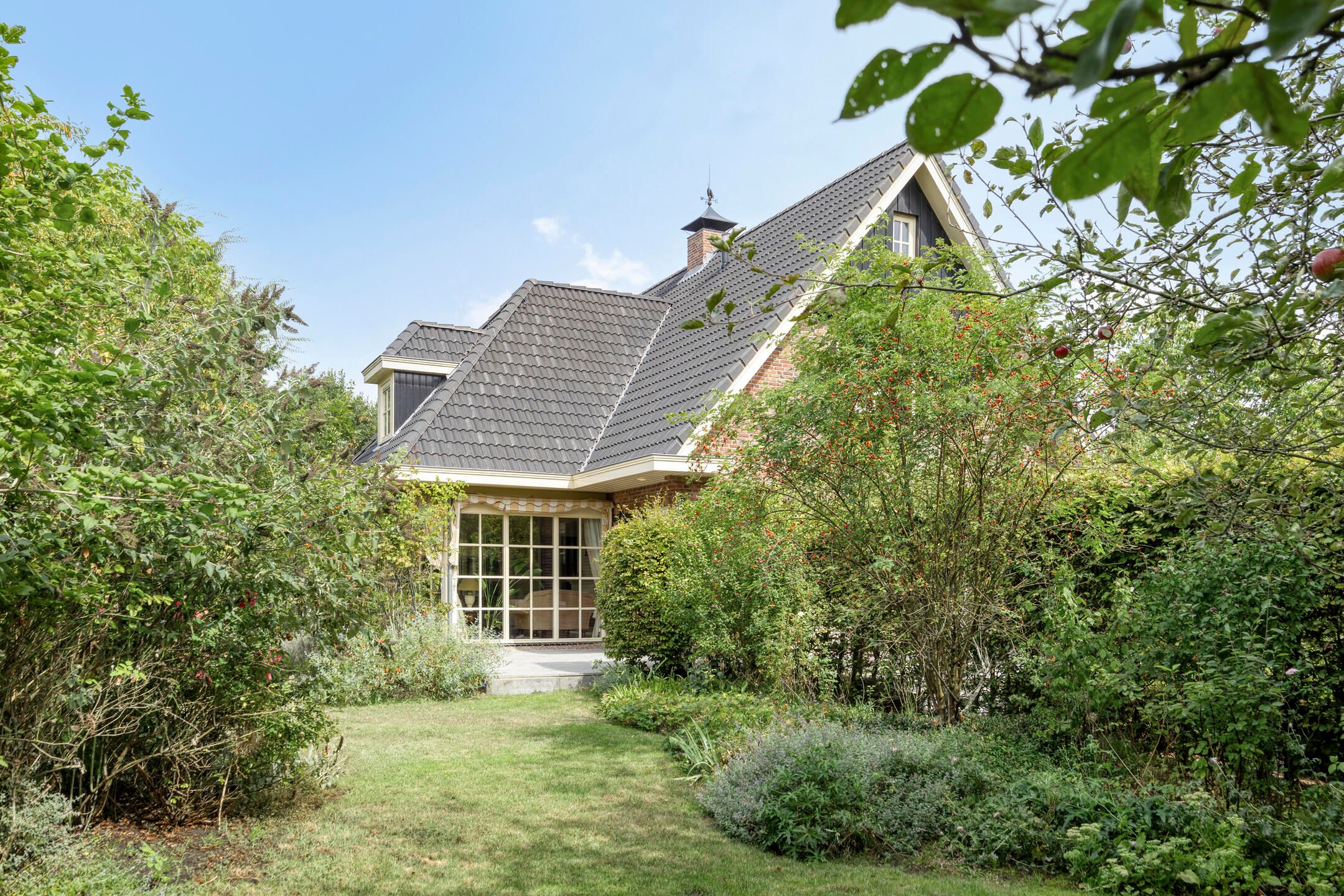 Photo 63 of Vijverbos 11