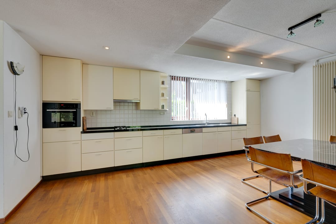 Foto 17 van van Bevervoordenhof 13