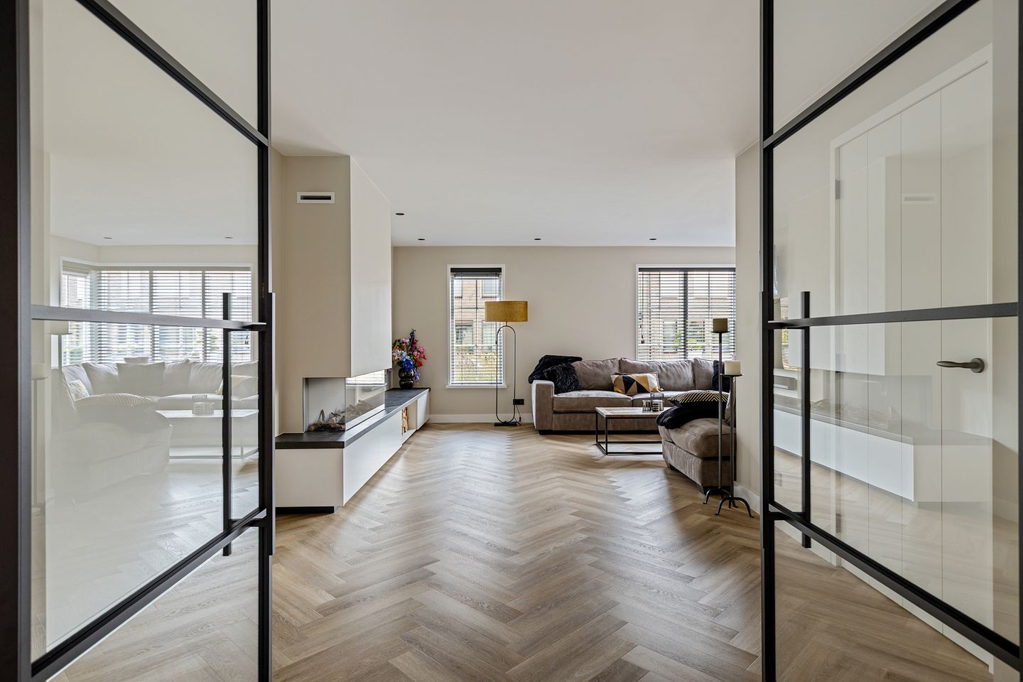 Foto 4 van Roebol 54