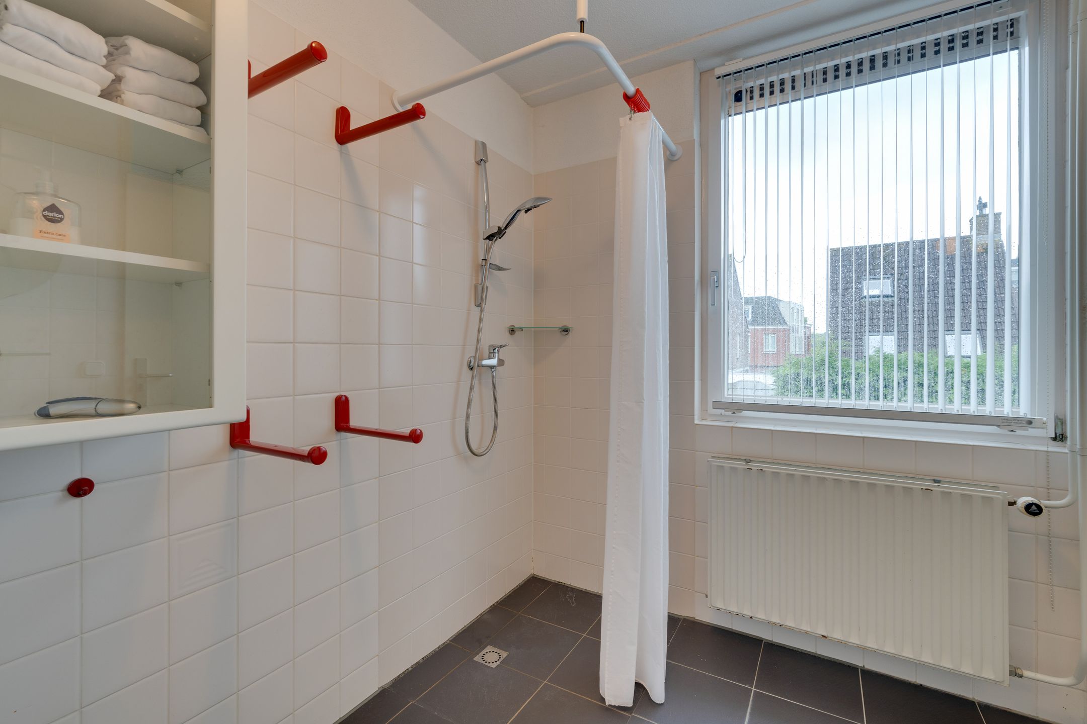 Foto 51 van van Bevervoordenhof 13