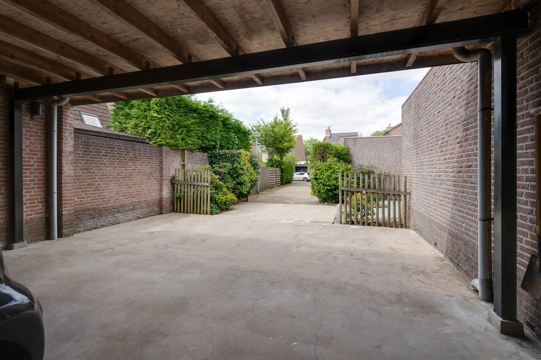 Foto 61 van van Bevervoordenhof 13