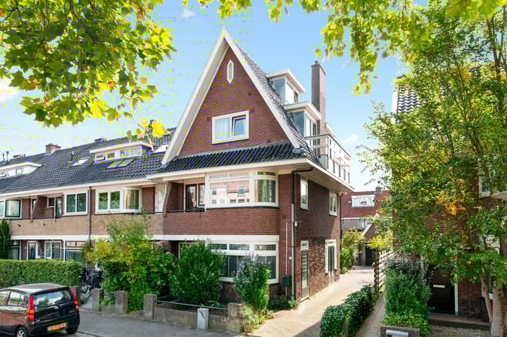 Emmastraat 25
