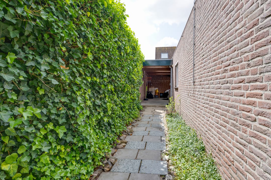 Foto 62 van van Bevervoordenhof 13